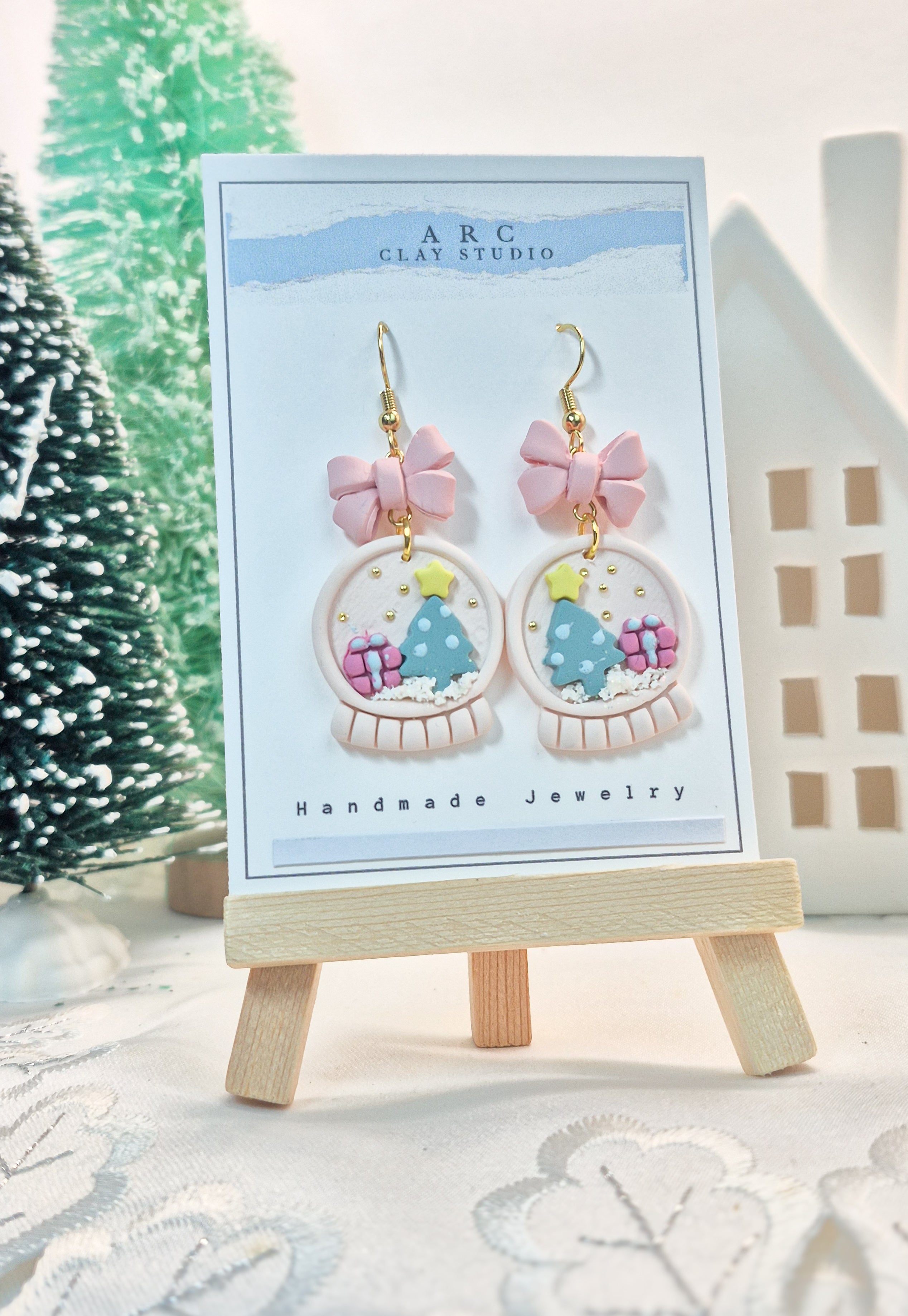 Pastel Snow Globe Earrings – Kawaii Holiday Collection