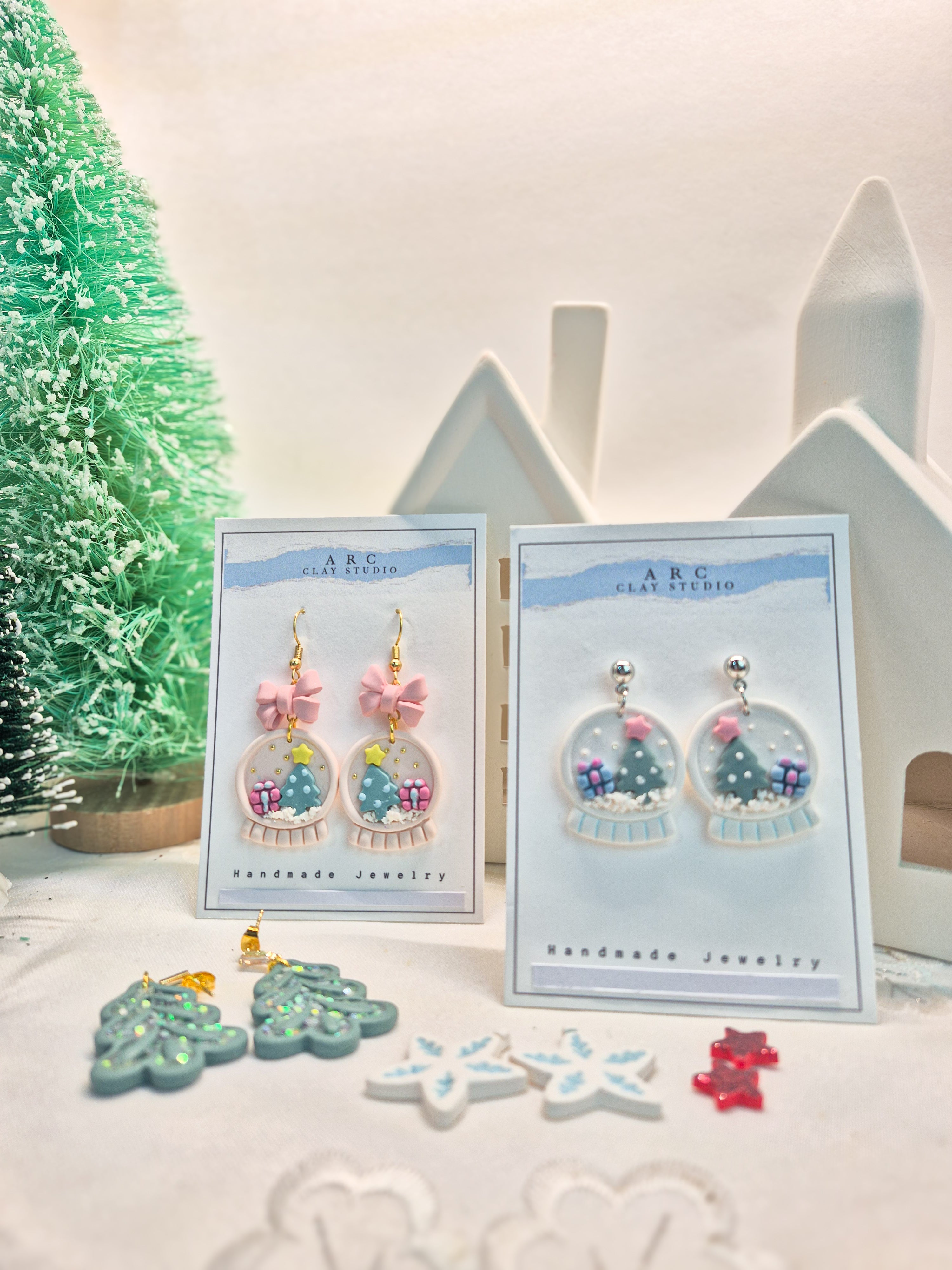 Pastel Snow Globe Earrings – Kawaii Holiday Collection